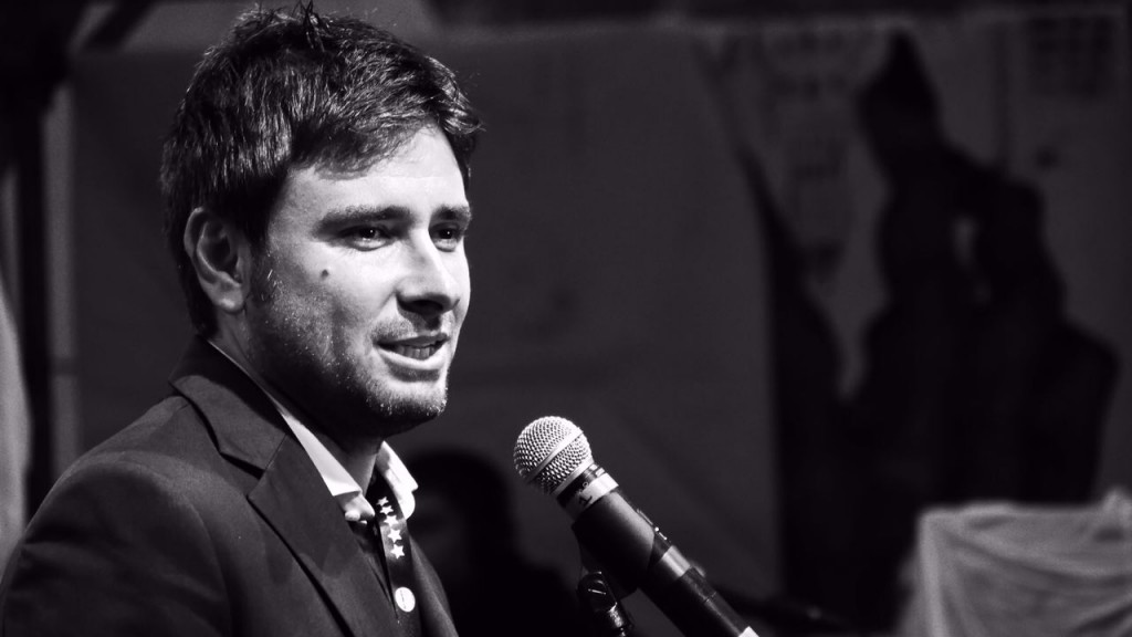 DAY AFTER - Curve vuote, Di Battista (M5S) : "E' stato desolante, Paese montato al contrario"
