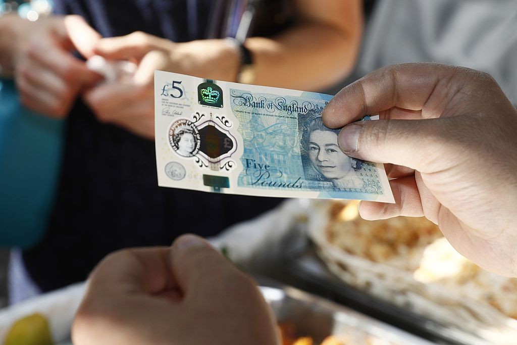 Mark Carney Makes First Transaction With New Polymer Fiver