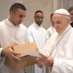 47-papa-musulmano-300x279