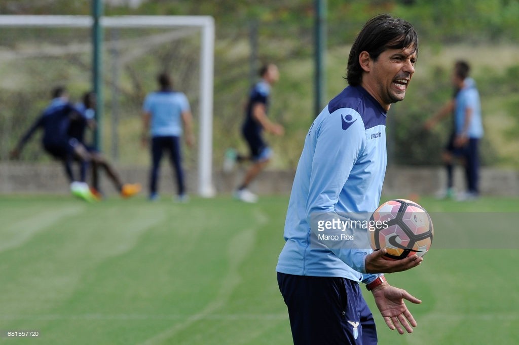 Inzaghi dirige l'allenamento a Formello