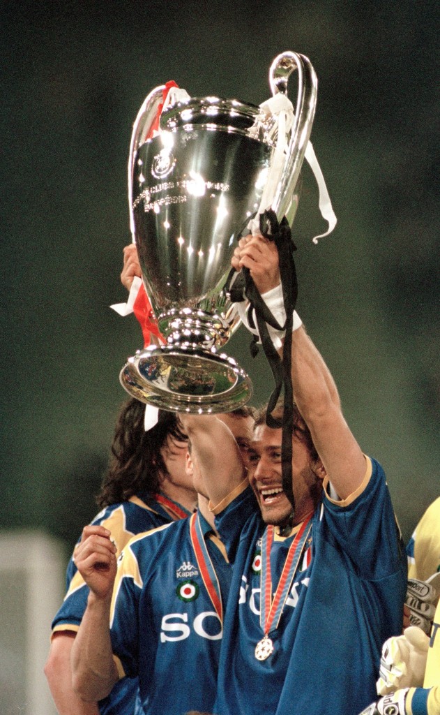 Juventus_FC_-_Champions_League_1995-96_-_Antonio_Conte