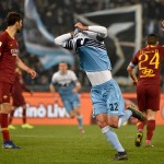La pazza gioia di Danilo Cataldi dopo il gol del 3-0 alla Roma
