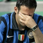 Tifoso nerazzurro in lacrime