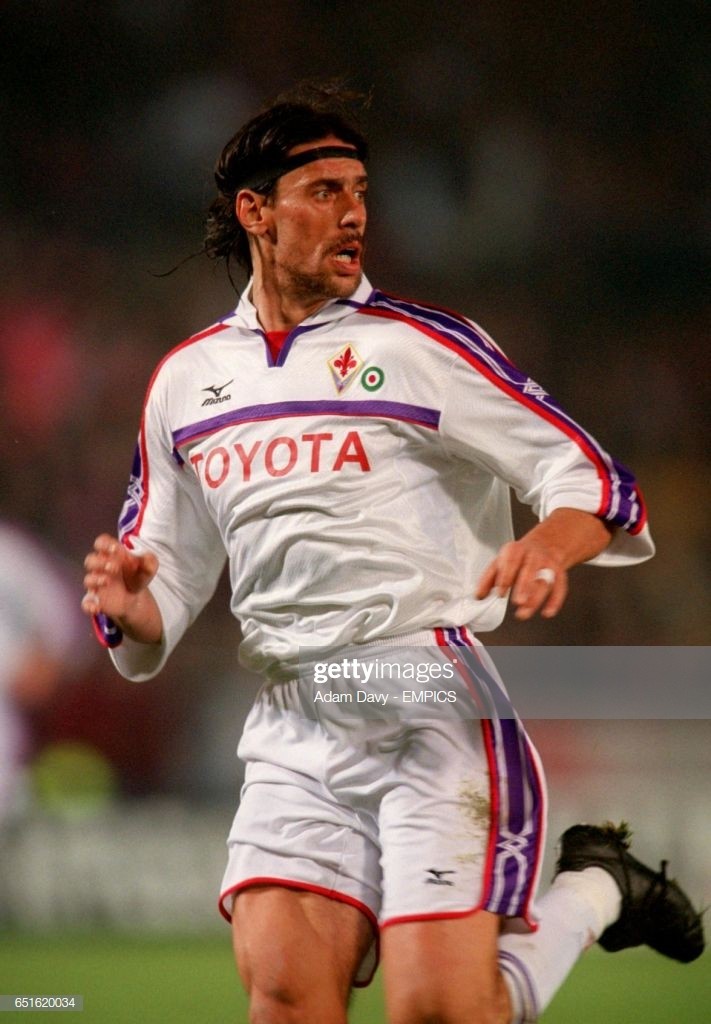 Moreno Torricelli con la maglia della Fiorentina.