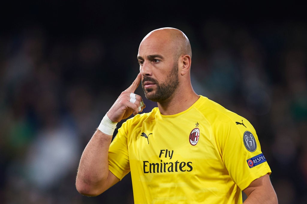 Il portiere del Milan Pepe Reina