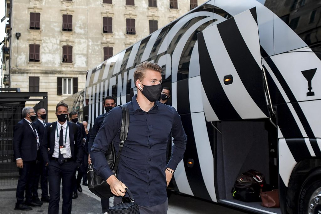 Extra Lazio - De Ligt si opera