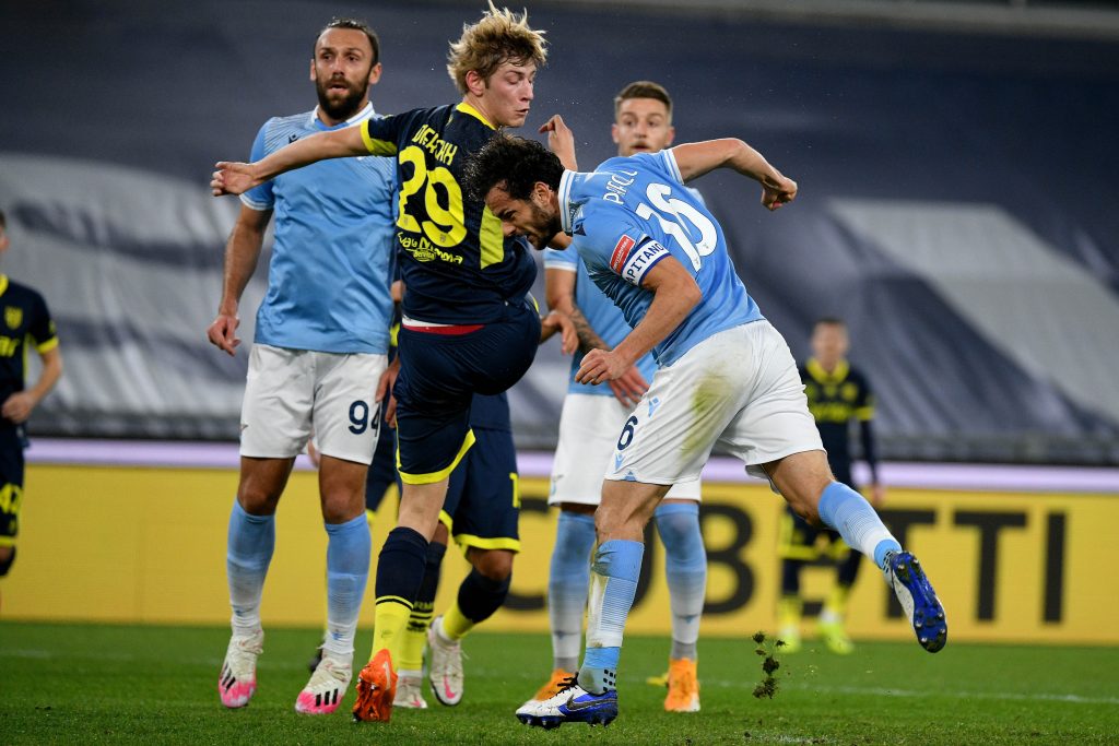 Notizie Lazio, Parolo sblocca la gara di testa