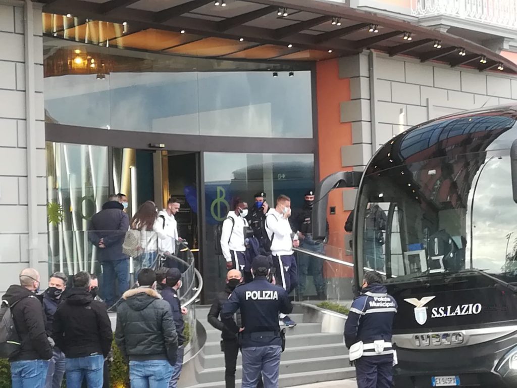 baba56ef-c723-4240-9364-5c91e56df222