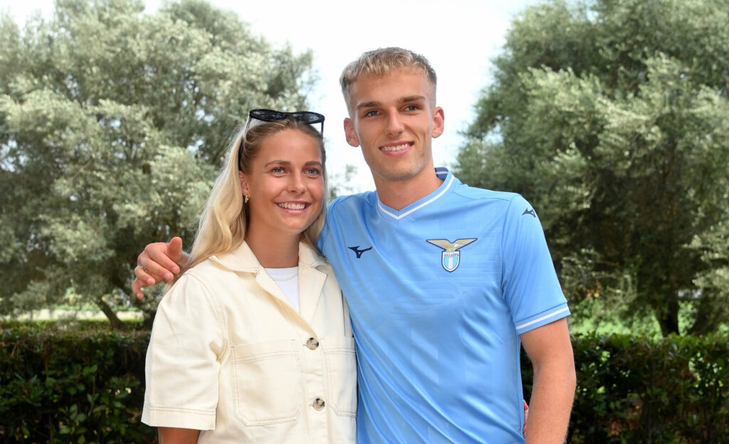 Isaksen e Olivia Holdt