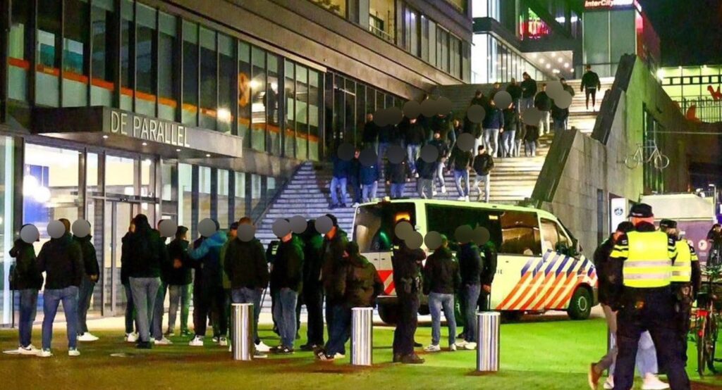 Tifosi Lazio bloccati a Enschede