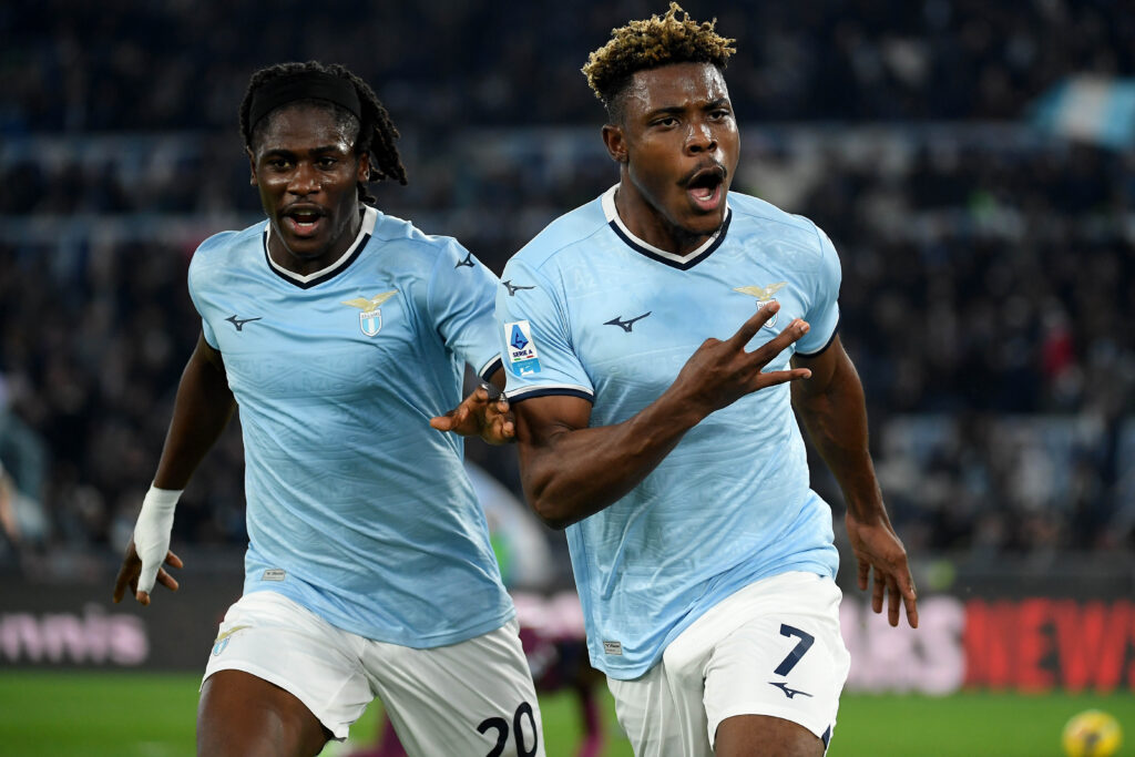 Dele-Bashiru e Tchaouna