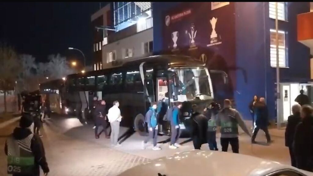 Viktoria Plzen-Lazio l'arrivo del pullman