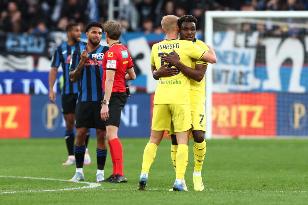 Isaksen e Dele-Bashiru