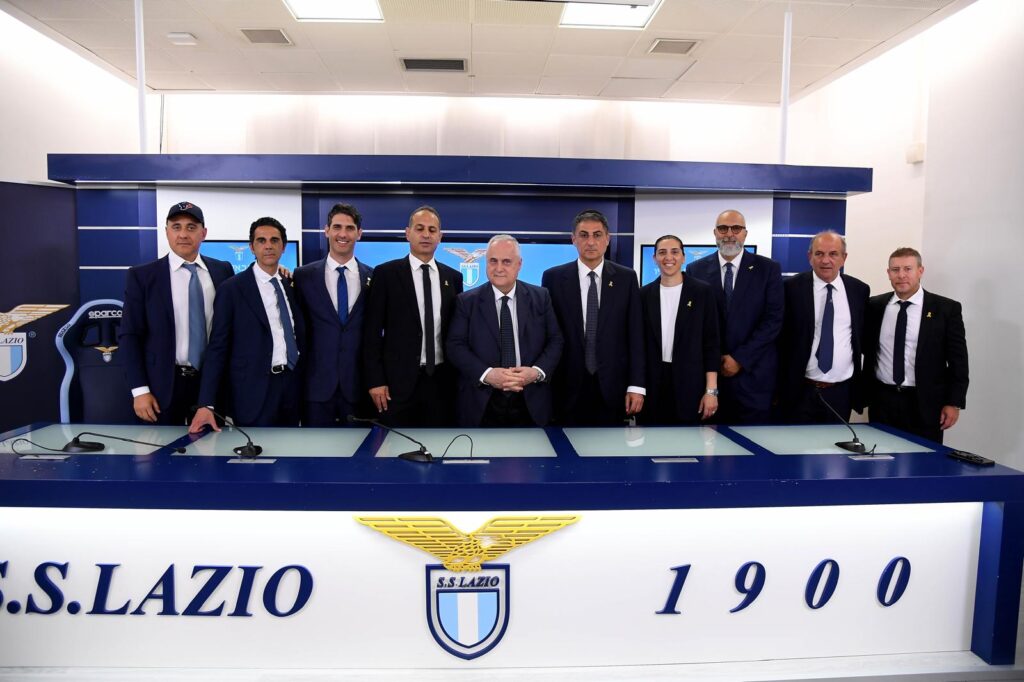 Il Presidente Lotito e il ds Fabiani con con membri comunità ebraica di Roma