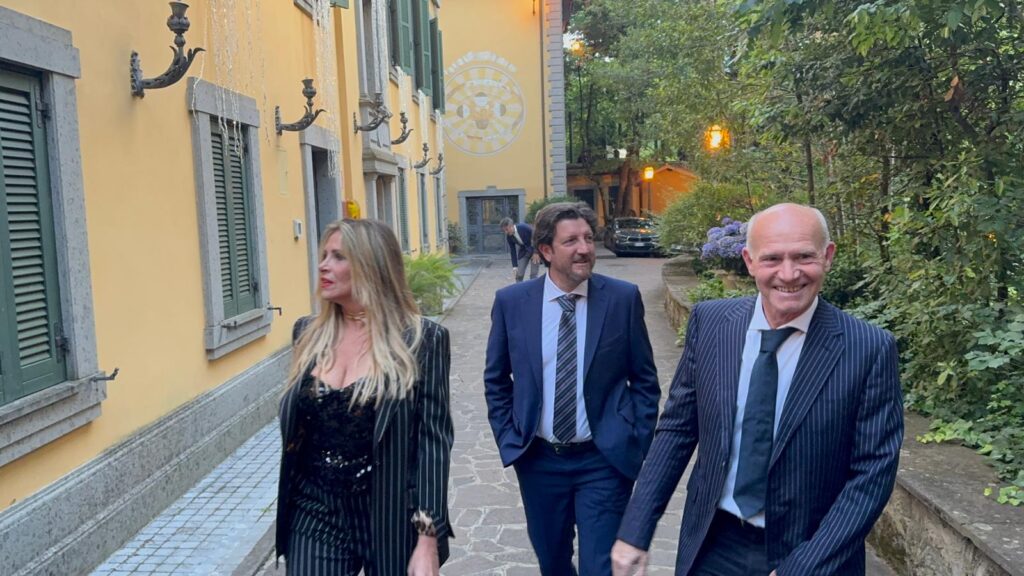 WhatsApp Image 2025-05-15 at 20.14.15 (2)