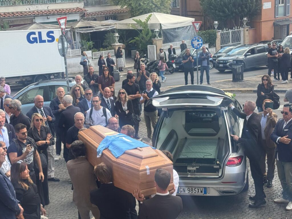 WhatsApp Image 2025-09-30 at 12.30.06