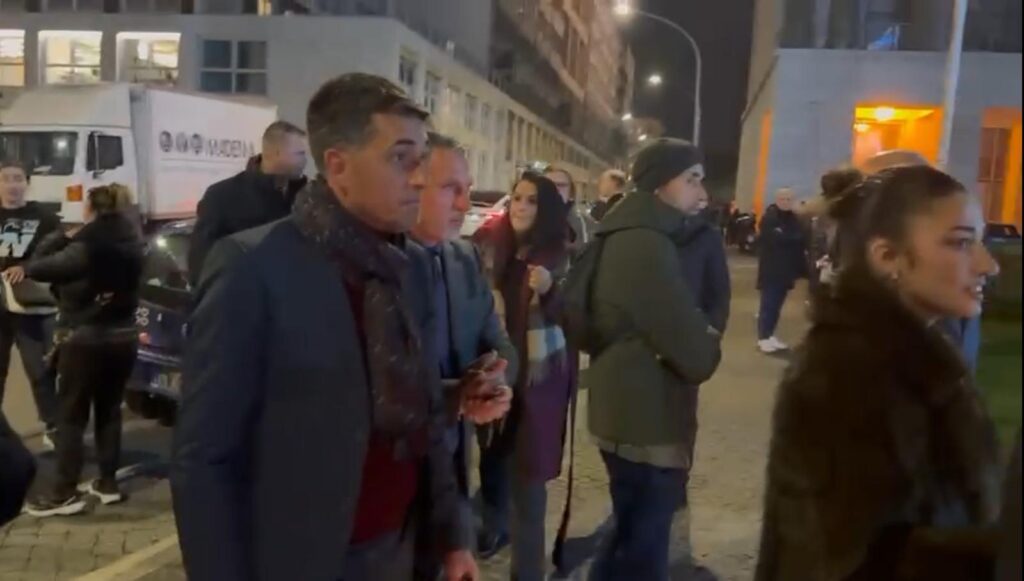 WhatsApp Image 2025-12-15 at 19.33.49