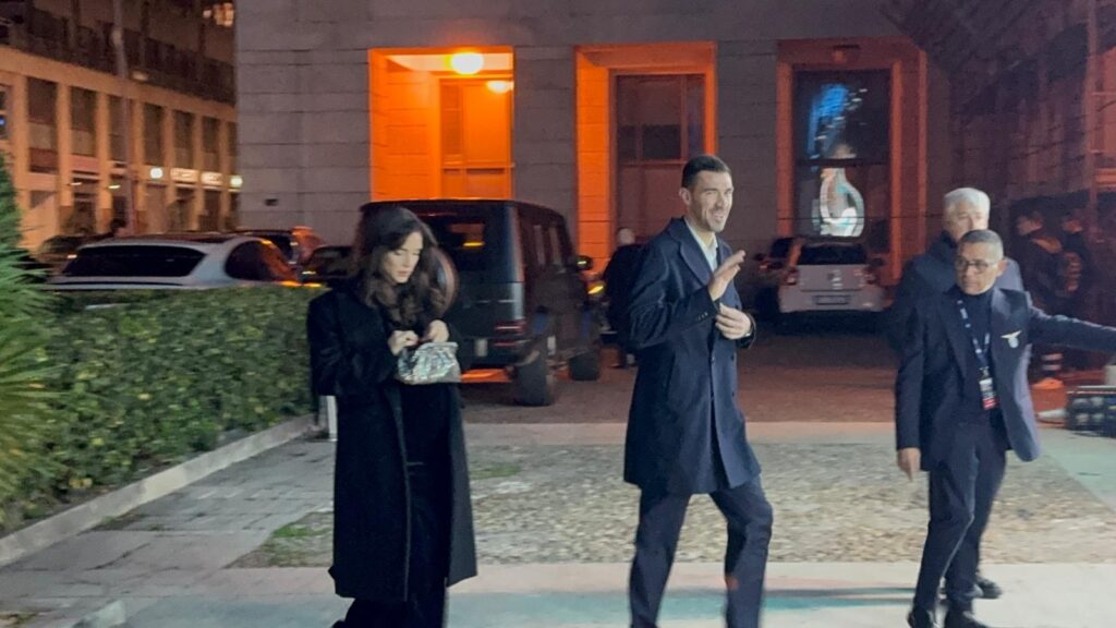 WhatsApp Image 2025-12-15 at 20.33.44